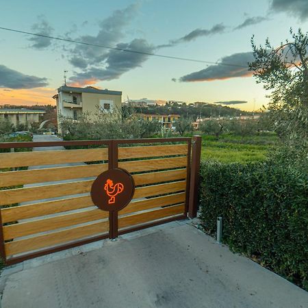 Il Gallo Con Gli Stivali Térmoli Exterior foto