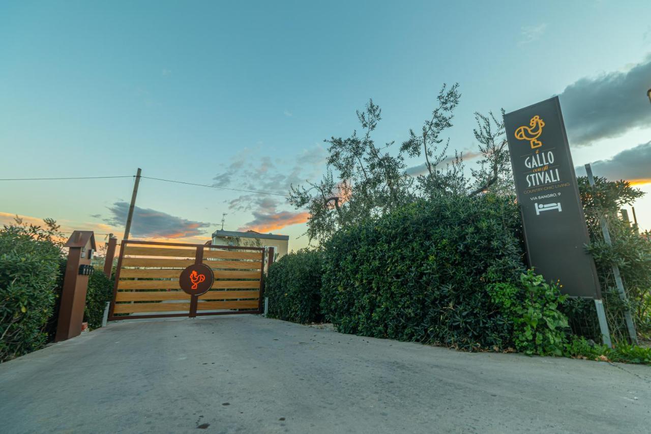 Il Gallo Con Gli Stivali Térmoli Exterior foto